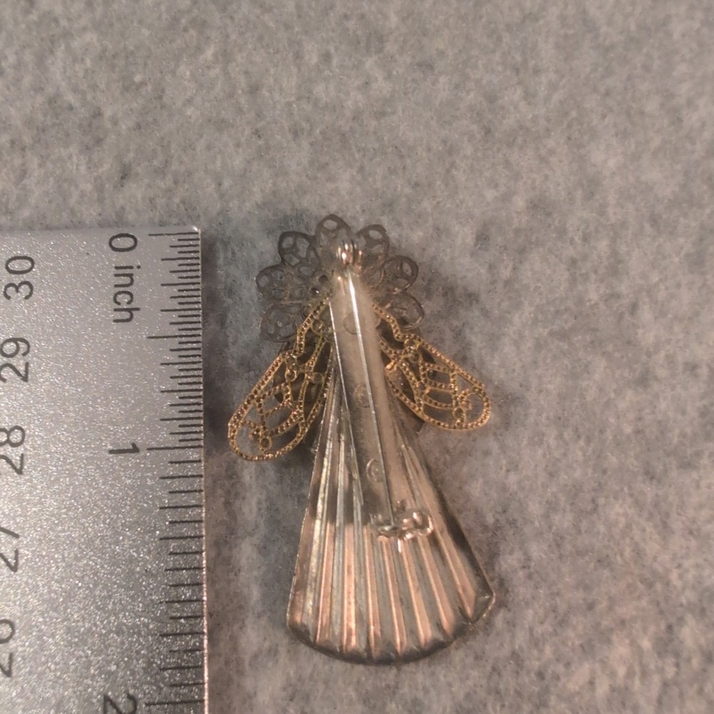 Vintage Angel Brooch Pin Filigree Wings Gold Tone Silver Tone Festive Accessory - Picture 2 of 2